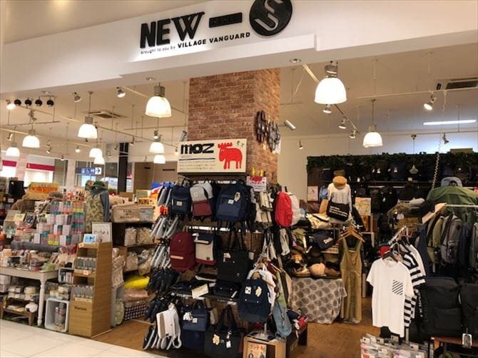 ヴィレッジヴァンガードnewstyle イオンモール土浦店（Village Vanguard newstyle AEON MALL Tsuchiura 빌리지 뱅가드 Village Vanguard ）の店舗外観